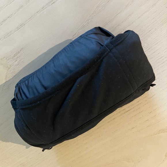 Nike Aeroloft Repel Packable Running Vest Black - Picture 4 of 4